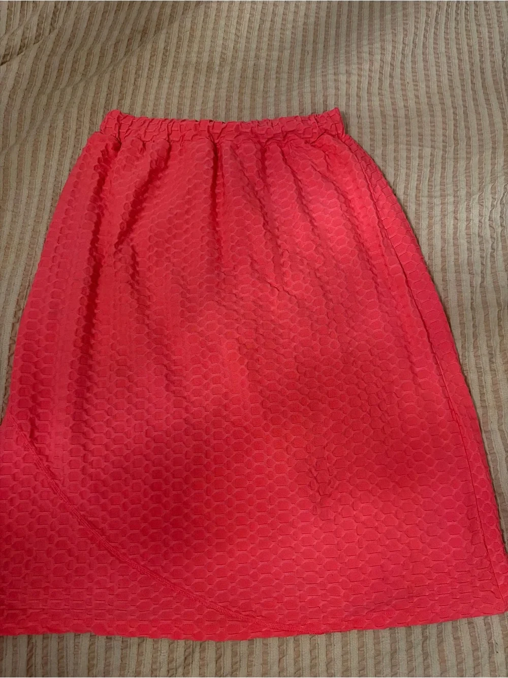 Women’s pink Textured Athletic skirt